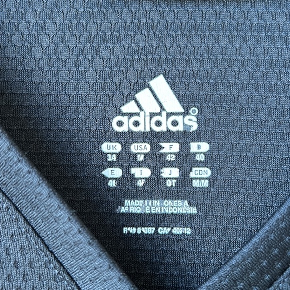 Ladies Adidas Black Long Sleeve V-Neck Shirt - Picture 4 of 9